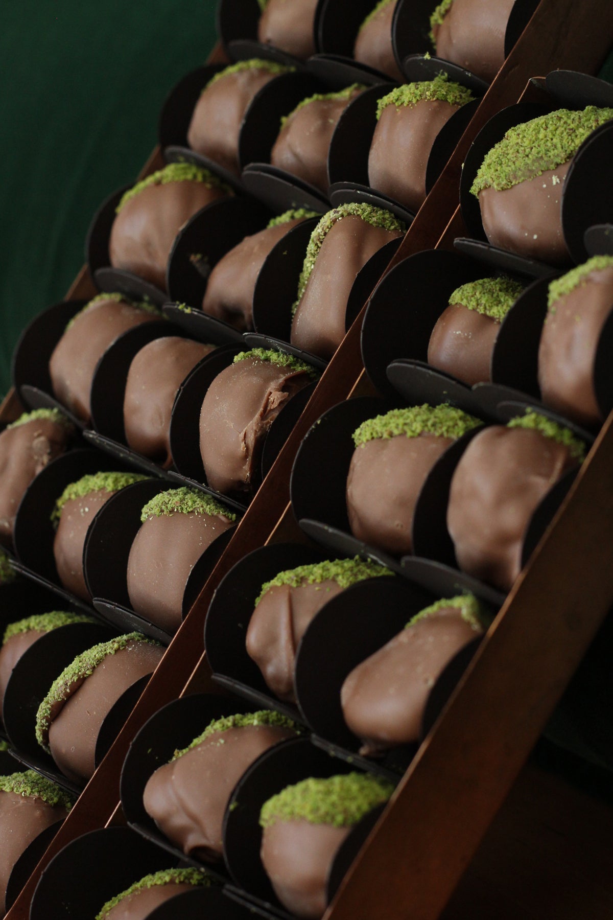 Kestaneli Fıstıklı Çikolata