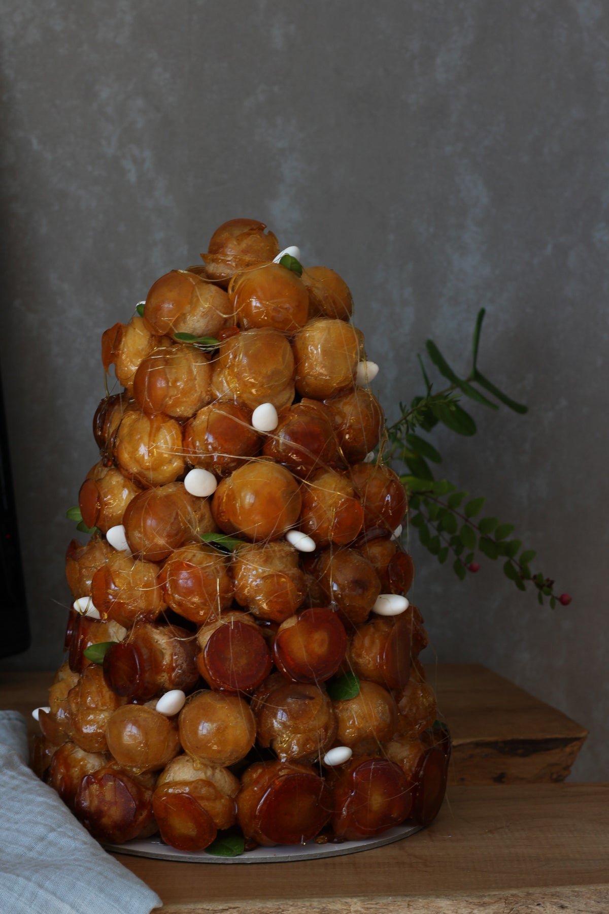 Croquembouche